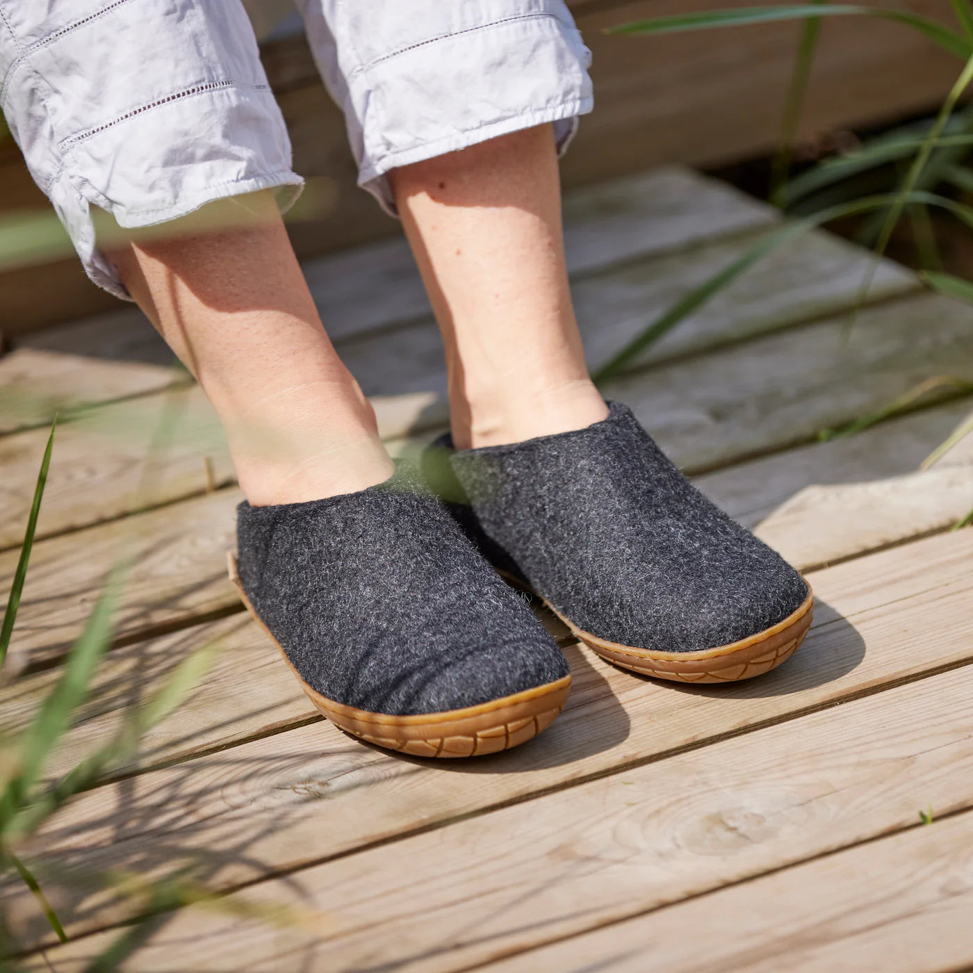Glerups SLIP-ON WITH NATURAL RUBBER SOLE - HONEY - CHARCOAL