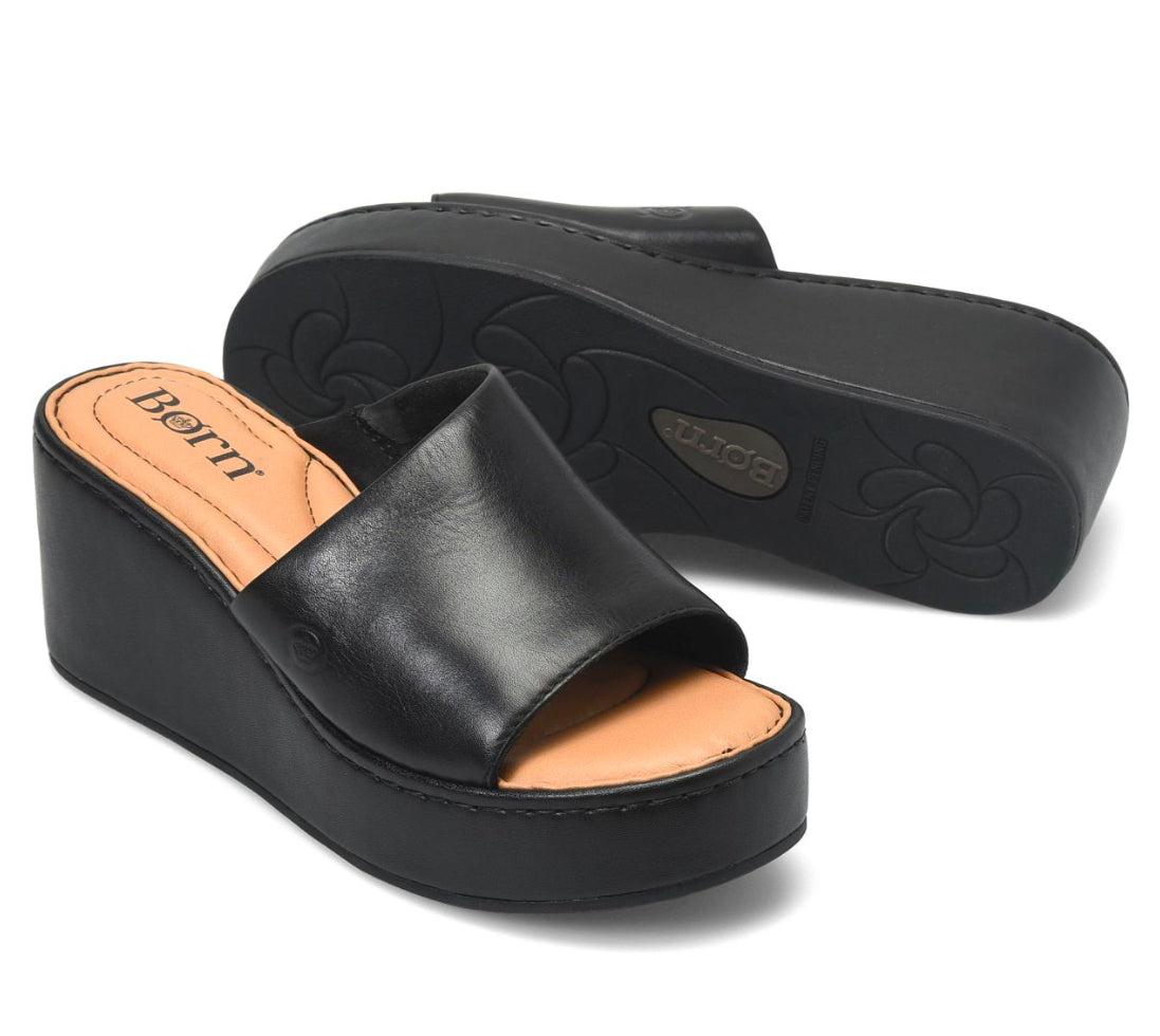 Born Shilo Black Women’s Sandal